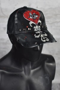 Embroidered Eye-Heart Baseball Cap